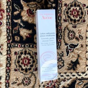 Avene cleanser lotion